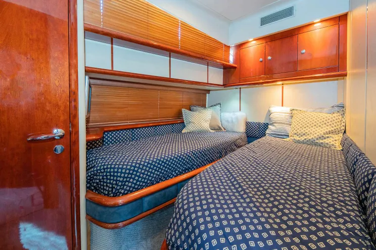 Charter Yacht MAXIMUS - Fairline Squadron 64 - 3 Cabins - Miami,Florida,Bahamas