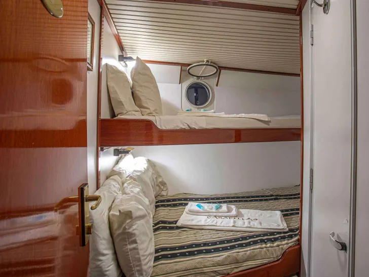 ARABELLA Palmer Johnson 157 Guest Stateroom ARABELLA Palmer Johnson 157 Guest Stateroom