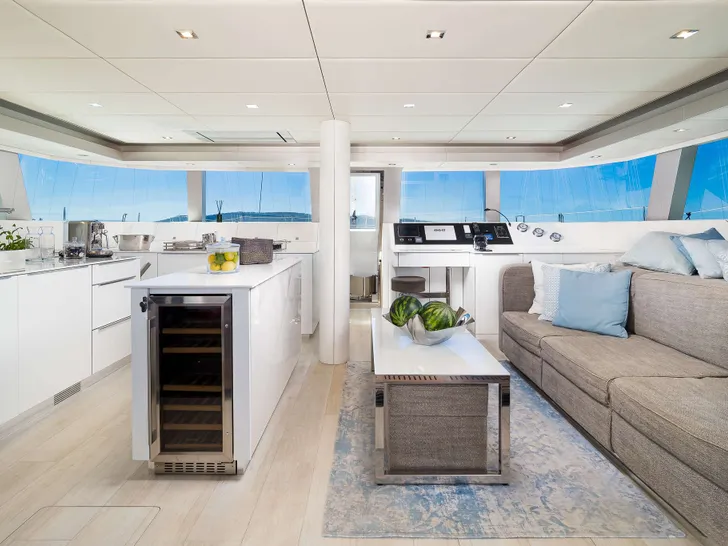 SOLITAIRE Sunreef 50 - saloon SOLITAIRE Sunreef 50 - saloon