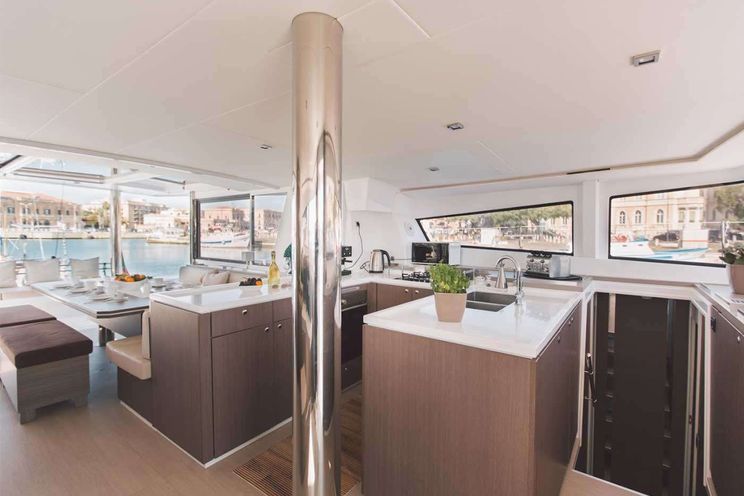 Charter Yacht SIKELIA - Bali 5.4 - 4 Cabins - Capo d'Orlando - Milazzo - Palermo - Sicily