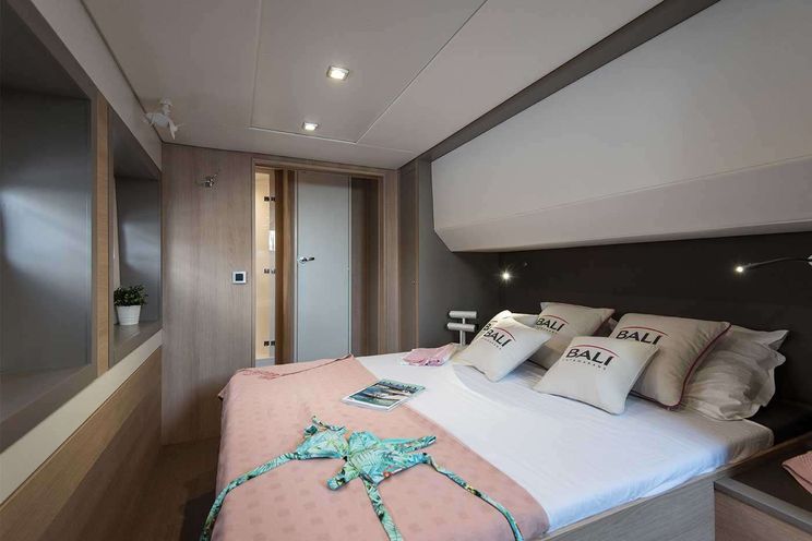 Charter Yacht SIKELIA - Bali 5.4 - 4 Cabins - Capo d'Orlando - Milazzo - Palermo - Sicily