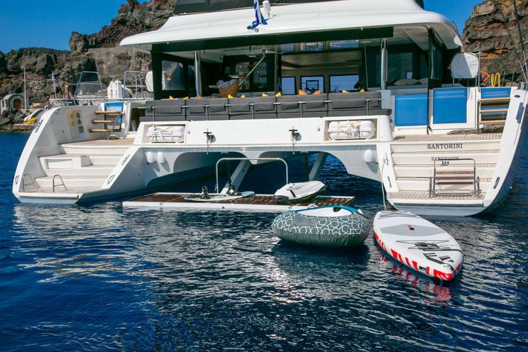 Charter Yacht SANTORINI - Lagoon 620 - 5 Cabins - Santorini - Mykonos - Paros