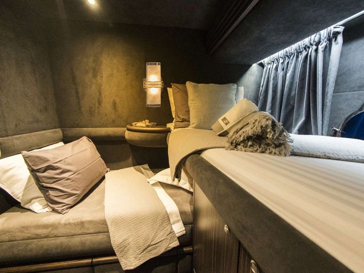 MEDUSA - twin bunk bed cabin