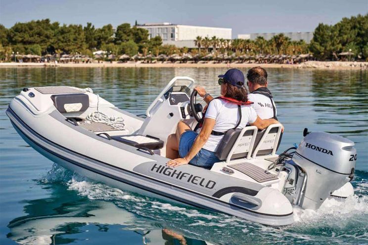 Charter Yacht ELENA - Bali 5.4 - 4 Cabins - Salerno - Capri - Positano - Amalfi Coast - Italy