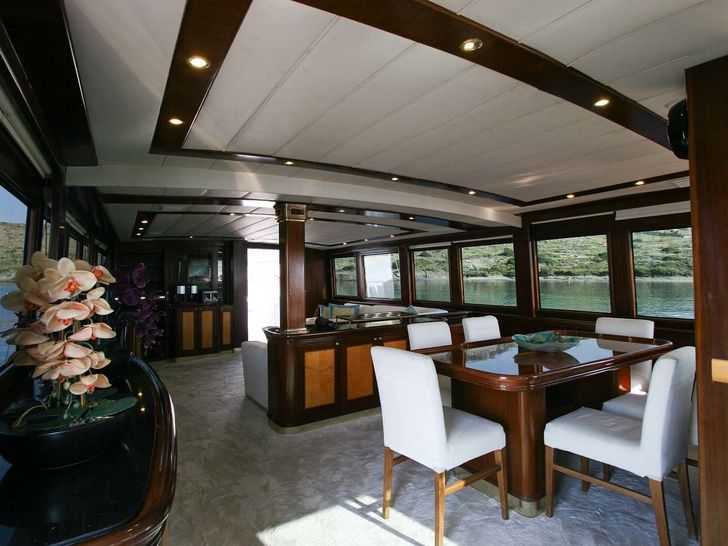 CANEREN Mengi Yay 27m - saloon CANEREN Mengi Yay 27m - saloon