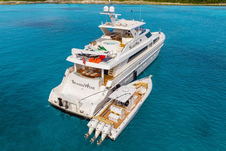 Charter Yacht BRANDI WINE - Hargrave 114 - 4 Cabins - Nassau - Exumas - Staniel Cay - Bahamas