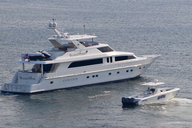Charter Yacht BRANDI WINE - Hargrave 114 - 4 Cabins - Nassau - Staniel Cay - Exumas