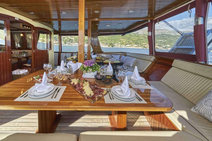 Charter Yacht CATALEYA - Custom Build 30 metres - Split - Dubrovnik - Hvar