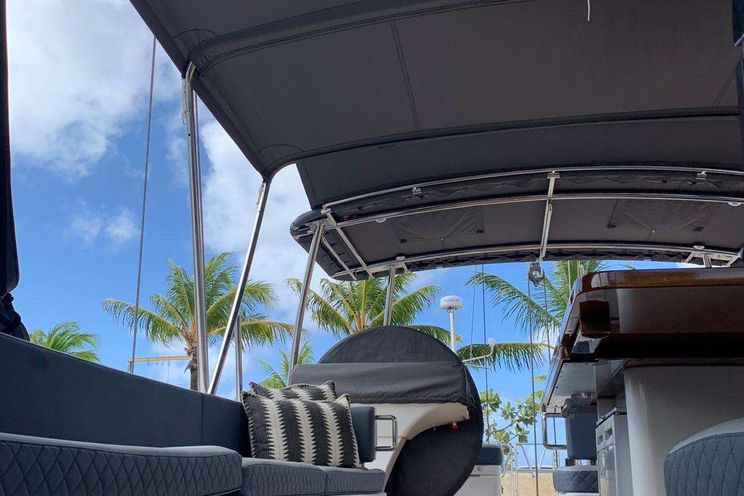 Charter Yacht CHAMPAGNE HIPPY - Oyster 825 - 4 Cabins - Palma de Mallorca - Menorca - Ibiza