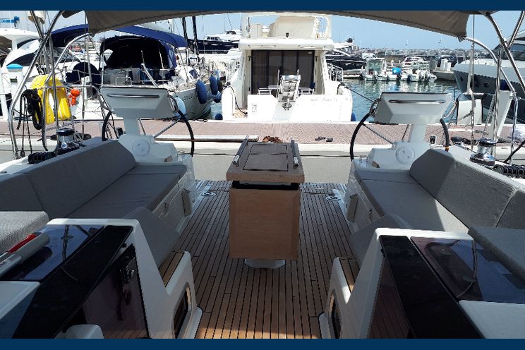 Charter Yacht MATISSE - Oceanis 55 - French Riviera - Golfe Juan - Cannes - Antibes - St Tropez