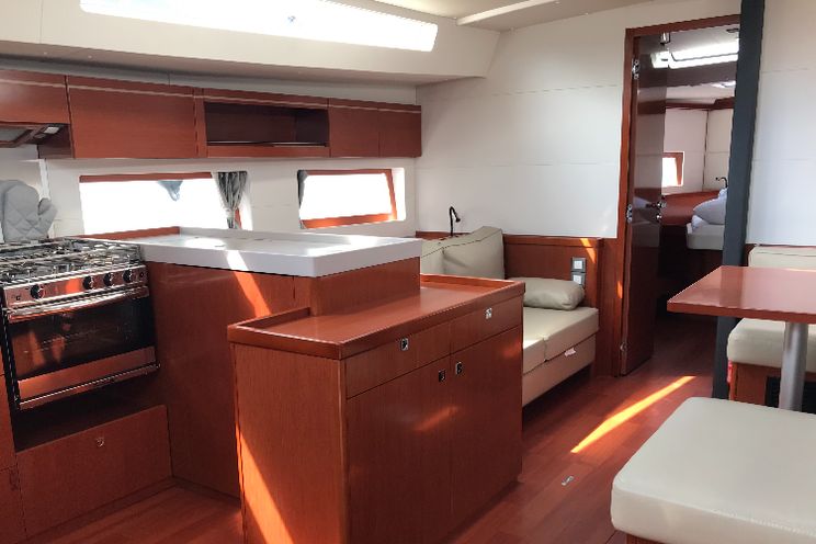 Charter Yacht MATISSE - Oceanis 55 - French Riviera - Golfe Juan - Cannes - Antibes - St Tropez