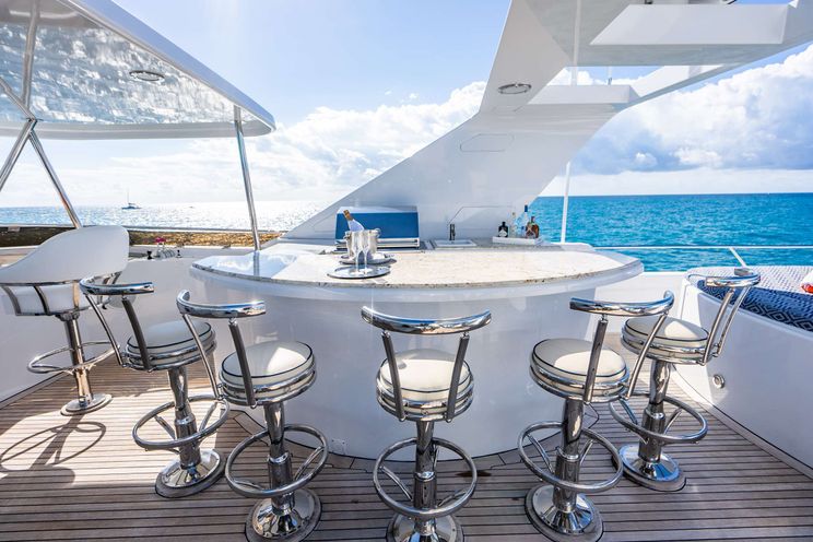Charter Yacht SEAQUEST - Christensen 37m - 5 Cabins - Nassau - Exumas - Bahamas