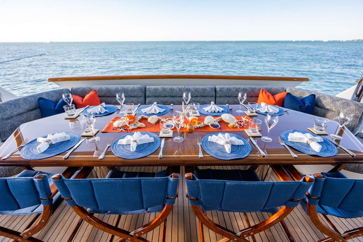 Charter Yacht SEAQUEST - Christensen 37m - 5 Cabins - Nassau - Exumas - Bahamas