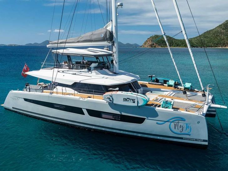 MY TY Fountaine Pajot Alegria 67 - anchored side profile MY TY Fountaine Pajot Alegria 67 - anchored side profile