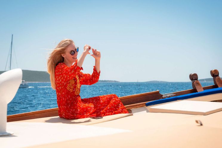 Charter Yacht DONA - Custom Sailing Yacht 25m - 5 Cabins - Split - Dubrovnik - Hvar - Croatia