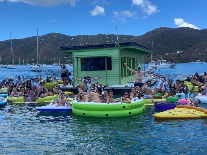 ESPERANZA II- Water Toys ESPERANZA II- Water Toys