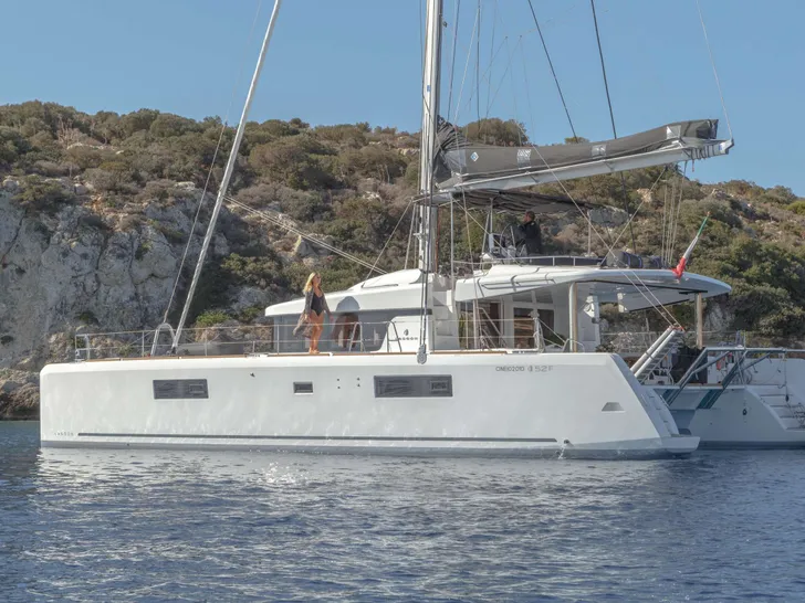 Exterior ONEIDA Exterior ONEIDA