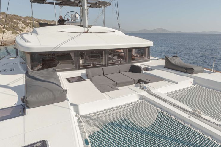 Charter Yacht ONEIDA - Lagoon 52 - 5 Cabins - Athens - Mykonos - Greece
