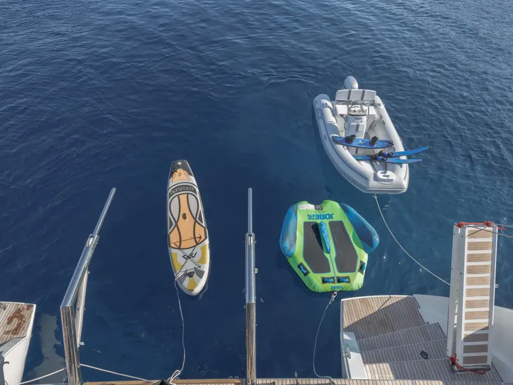 Water Toys - ONEIDA Water Toys - ONEIDA