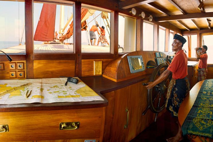 Charter Yacht SI DATU BUA - Phinisi 40m - 3 Cabins - Labuan Bajo - Komodo - Ambon - Raja Ampat - Indonesia