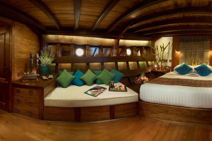 Charter Yacht SI DATU BUA - Phinisi 40m - 3 Cabins - Labuan Bajo - Komodo - Ambon - Raja Ampat - Indonesia