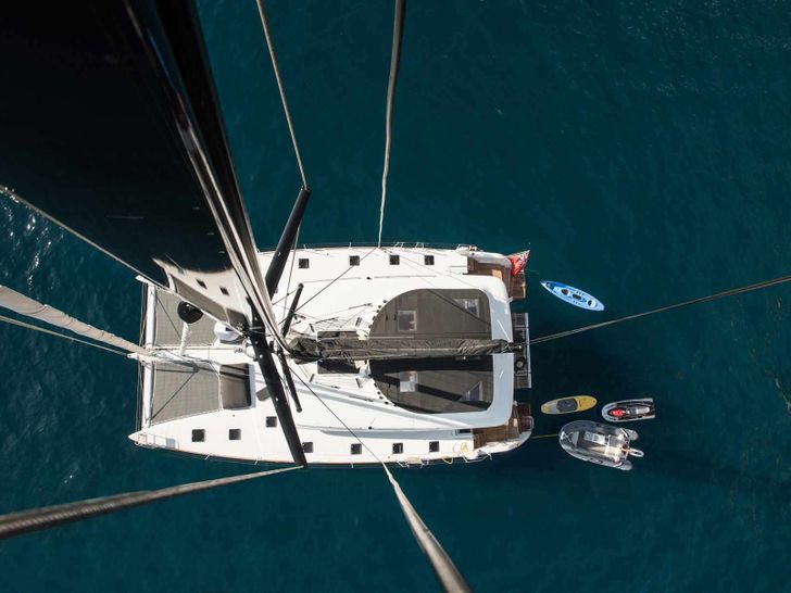 SOLEANIS II Lagoon 620 Essence - top aerial shot SOLEANIS II Lagoon 620 Essence - top aerial shot