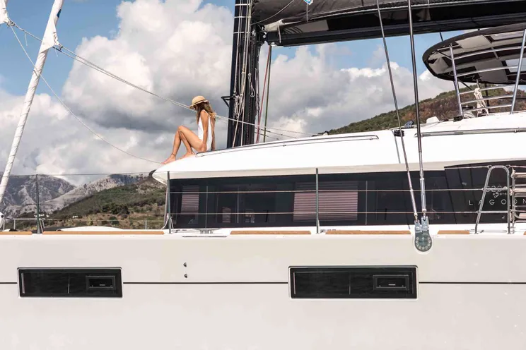 Charter Yacht SOLEANIS II - Lagoon 620 Essence - 5 Cabins - Salerno - Naples - Capri - Positano - Amalfi Coast - Italy