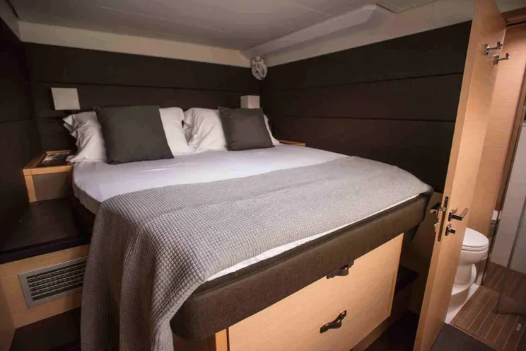 Charter Yacht SOLEANIS II - Lagoon 620 Essence - 5 Cabins - Salerno - Naples - Capri - Positano - Amalfi Coast - Italy