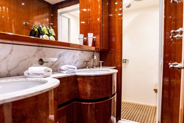 Charter Yacht PAREAKI - Posilippo 78 - 4 Cabins - Athens - Mykonos - Paros - Cyclades - Greece