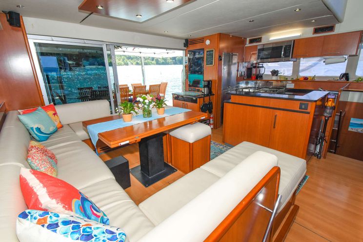 Charter Yacht TOUCH THE SKY - Leopard 58 - 5 Cabins - Tortola - St Thomas - St John - Virgin Gorda - Anegada