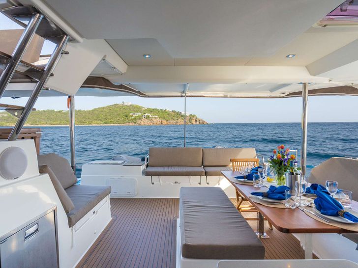 LUNA BLISS LUNA BLISS