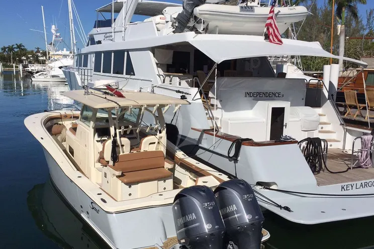 Charter Yacht XOXO - BROWARD 111 - 4 Cabins - Bahamas - Nassau - New England - Florida - Fort Lauderdale