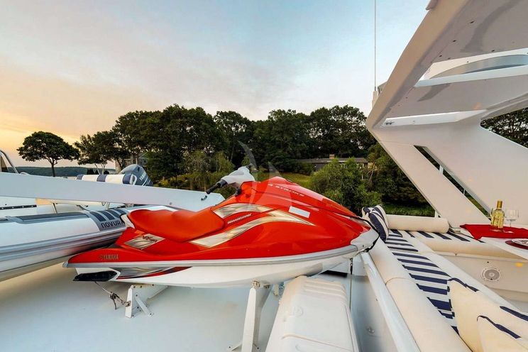 Charter Yacht XOXO - BROWARD 111 - 4 Cabins - Bahamas - Nassau - New England - Florida - Fort Lauderdale