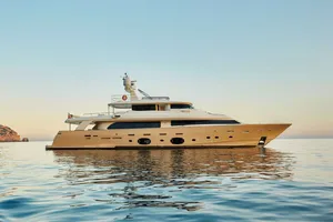 BEST OFF - Ferretti 33m - 5 Cabins - Monaco - Naples - Sicily BEST OFF - Ferretti 33m - 5 Cabins - Monaco - Naples - Sicily
