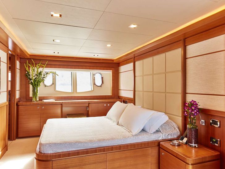 BEST OFF - Second Master Cabin