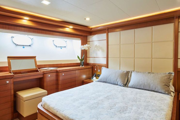 Charter Yacht BEST OFF - Ferretti 33m - 5 Cabins - Monaco - Naples - Sicily