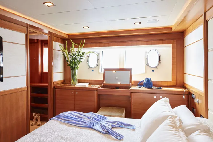 Charter Yacht BEST OFF - Ferretti 33m - 5 Cabins - Monaco - Naples - Sicily