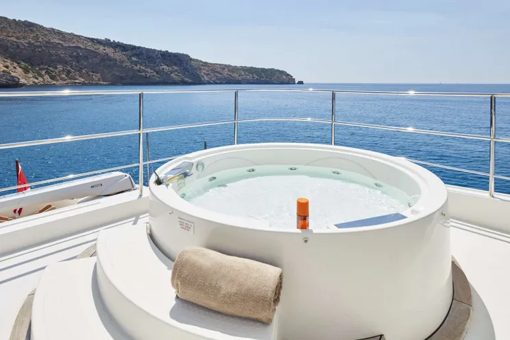 Charter Yacht BEST OFF - Ferretti 33m - 5 Cabins - Monaco - Naples - Sicily