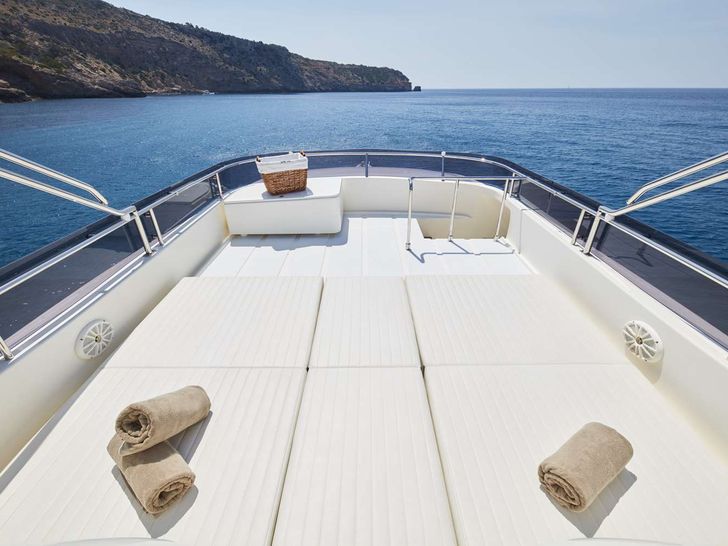 BEST OFF - Sun Deck Aft BEST OFF - Sun Deck Aft