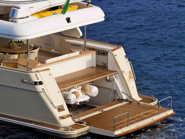 BEST OFF - Swim Platform BEST OFF - Swim Platform