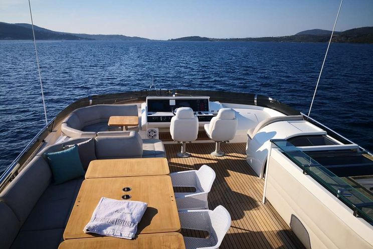 Charter Yacht GIA SENA - Princess 85 - 4 Cabins - Lefkas - Corfu - Kefalonia