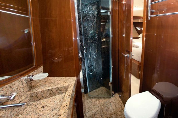 Charter Yacht GIA SENA - Princess 85 - 4 Cabins - Lefkas - Corfu - Kefalonia