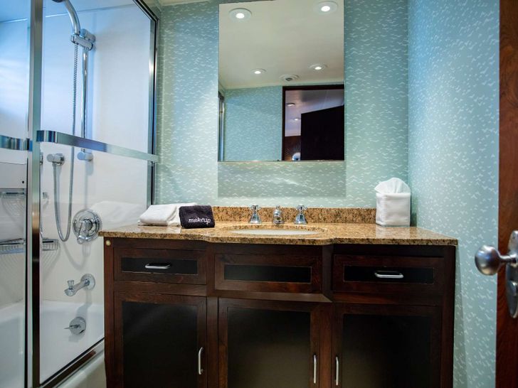 SOVEREIGN Burger 97 Bathroom Ensuite SOVEREIGN Burger 97 Bathroom Ensuite