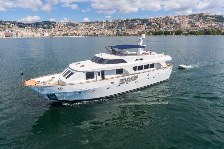 Charter Yacht SHANGRA - Custom Line Navetta 87 ft - Olbia - Naples - Sicily - Sardinia - Riviera - Corsica