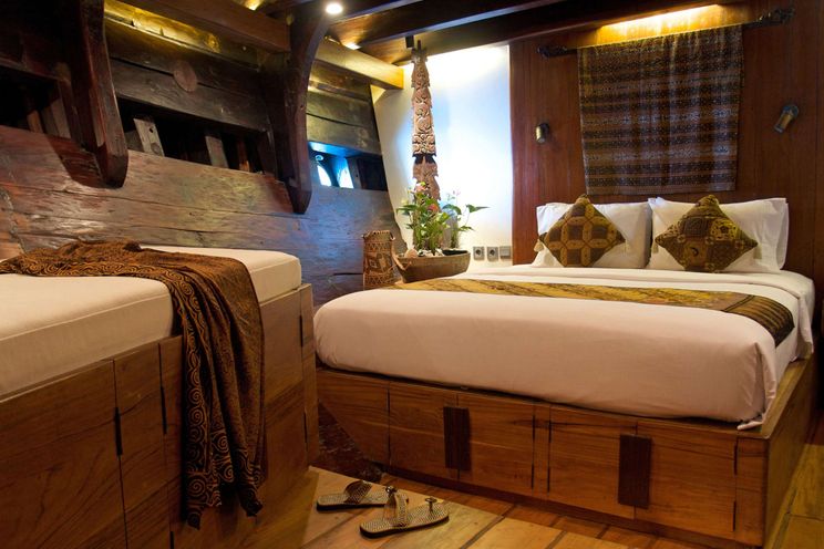 Charter Yacht SILOLONA - Phinisi 50m - 5 Cabins - Labuan Bajo - Komodo - Raja Ampat - Indonesia