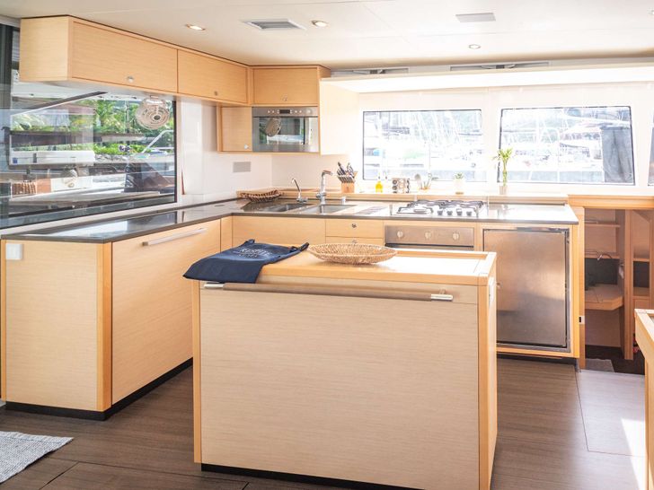 RESPITE AT SEA Lagoon 56 - galley RESPITE AT SEA Lagoon 56 - galley