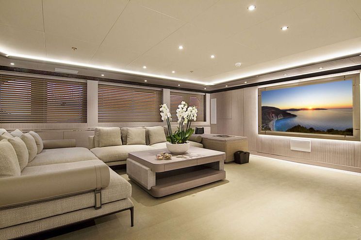 Charter Yacht INVADER - Codecasa 164 - 5 Cabins - Athens