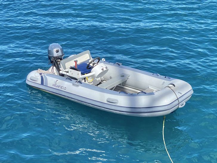 LADY CATRON - Tender LADY CATRON - Tender