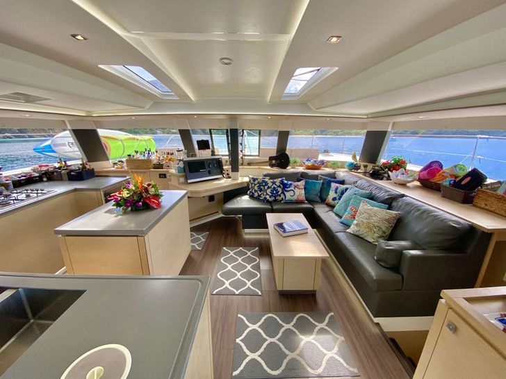 LADY CATRON - Salon LADY CATRON - Salon