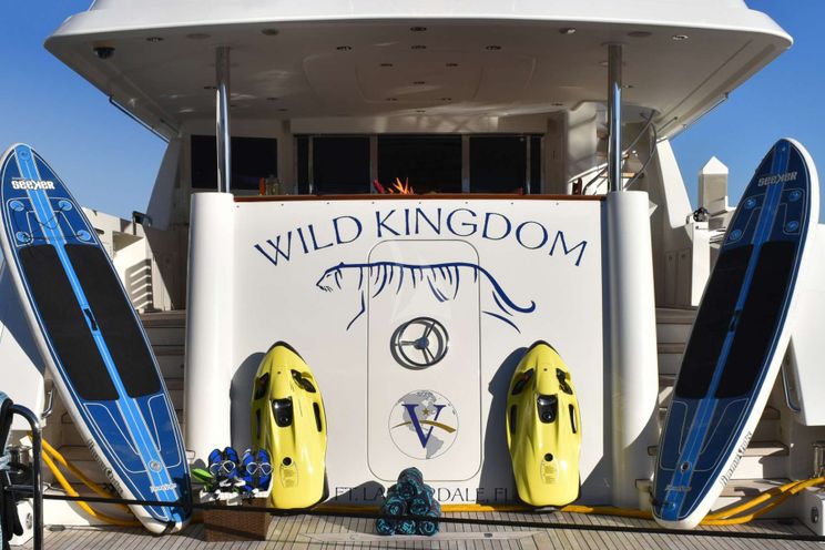 Charter Yacht WILD KINGDOM - Wesport 112 - 4 Cabins - Bahamas - Nassau - Paradise Island - Georgetown - Newport - Rhode Island